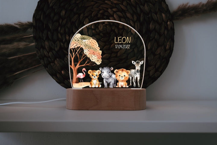Nachtlicht für Kinder "Safari - Flamingo, Tiger, Nilpferd, Löwe, Zebra" farbig, personalisierbar - Jellies Design