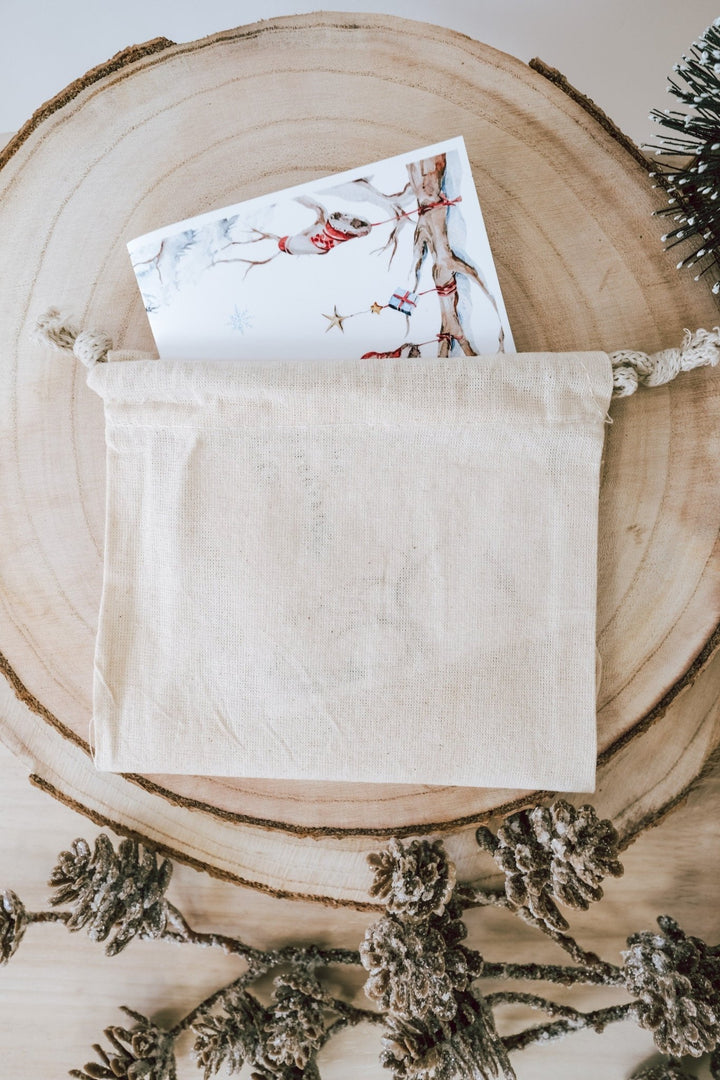 Personalisierter Adventskalender mit weihnachtlichen Ornamenten und Namen - Jellies Design