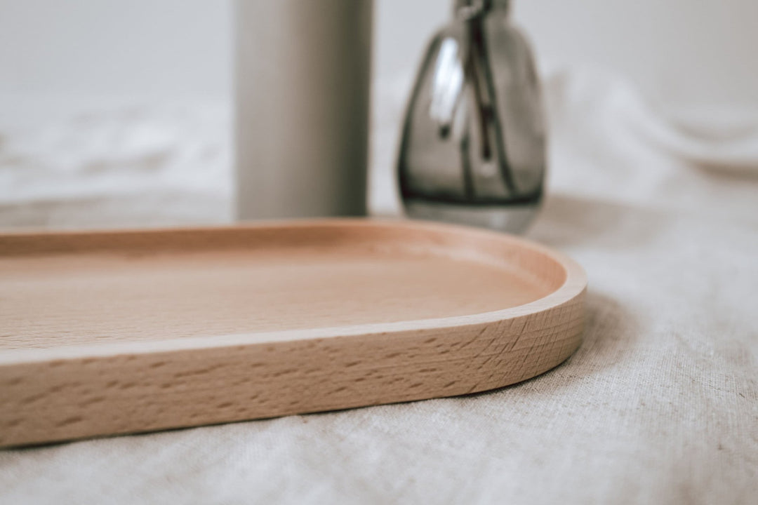 Holztablett aus Buche mit Gravur "Glück ist" – personalisiertes Geschenk für die Familie, in 2 Größen wählbar - Jellies Design