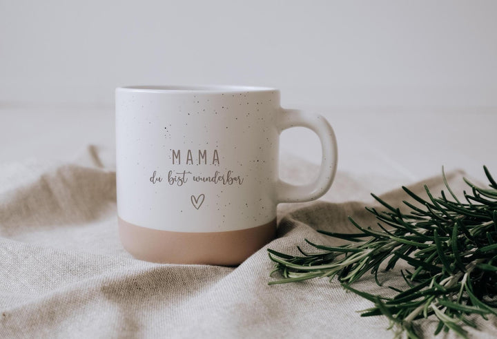 Personalisierte Keramiktasse Mama du bist wunderbar oder für Papa - Jellies Design
