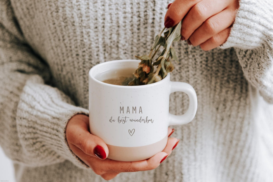 Personalisierte Keramiktasse Mama du bist wunderbar oder für Papa - Jellies Design