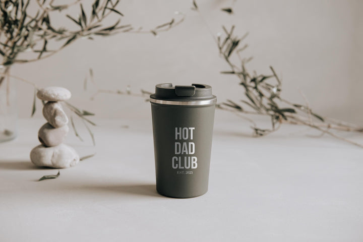 Papa Thermobecher | Kaffeebecher individuell graviert | To Go Becher | Hot Dad Club - JelliesDesign - Cups - Travel Mugs