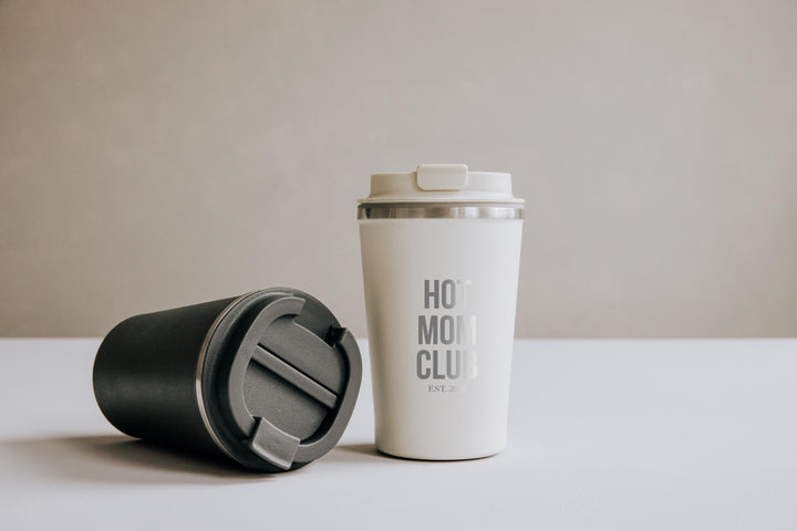 Mama Thermobecher | Kaffeebecher individuell graviert | To Go Becher | Hot Mom Club - JelliesDesign - Cups - Travel Mugs