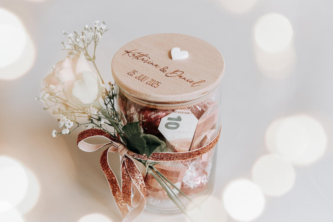 Hochzeitsglas "mit weißem Herz" das Geschenk zur Hochzeit, Verlobung oder Jahrestag ganz individuell, persönlich und nachhaltig - Jellies Design