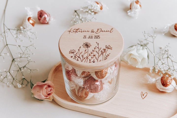 Hochzeitsglas "Wildblumen" das Geschenk zur Hochzeit, Verlobung oder Jahrestag, ein ganz individuelles Vorratsglas - Jellies Design