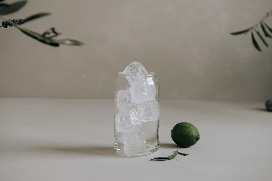 Trinkglas Herz die Geschenkidee für Paare, Liebende oder den geliebten Menschen - Jellies Design