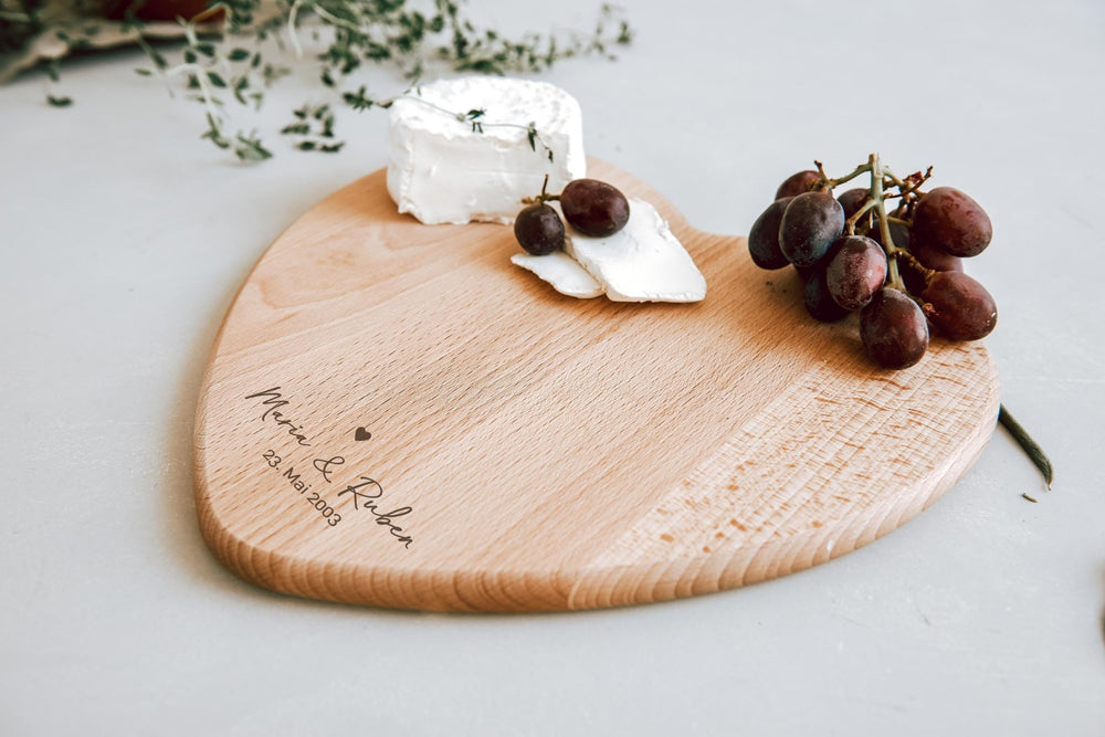 Schneidebrett Herz personalisiert - Jellies Design