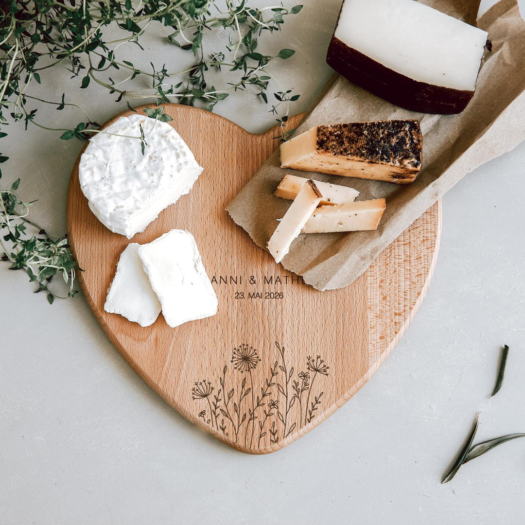 Geschenk Paar Jahrestag, Schneidebrett in Herzform, 2 Größen - JelliesDesign - - Cutting Boards