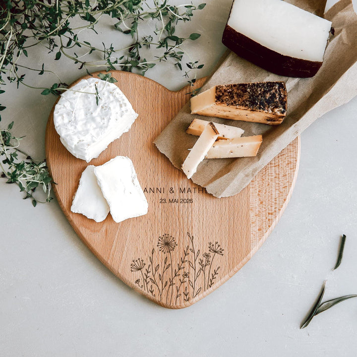 Geschenk Paar Jahrestag, Schneidebrett in Herzform, 2 Größen - JelliesDesign - - Cutting Boards