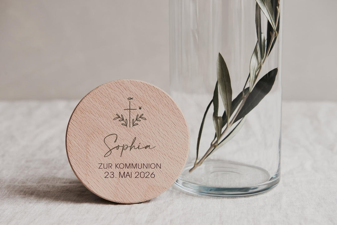 Kommunion Geschenk Glas mit graviertem Buchenholzdeckel, personalisiert - Konfirmation, Firmung oder Taufe - Geldgeschenk, 4 Größen - Jellies Design