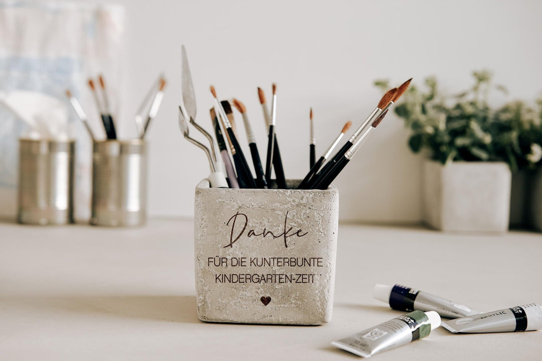 Abschiedsgeschenk Erzieherin "Danke für die kunterbunte Kindergarten-Zeit" Personalisierter Blumentopf - Geschenk Kindergarten - Jellies Design