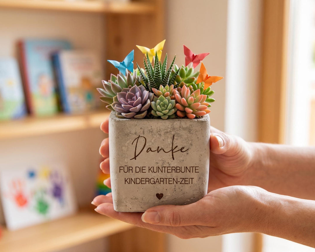 Abschiedsgeschenk Erzieherin oder Lehrerin "Danke für die kunterbunte Kindergarten-Zeit" Personalisierter Blumentopf - Geschenk Kindergarten - JelliesDesign - - Indoor Planters
