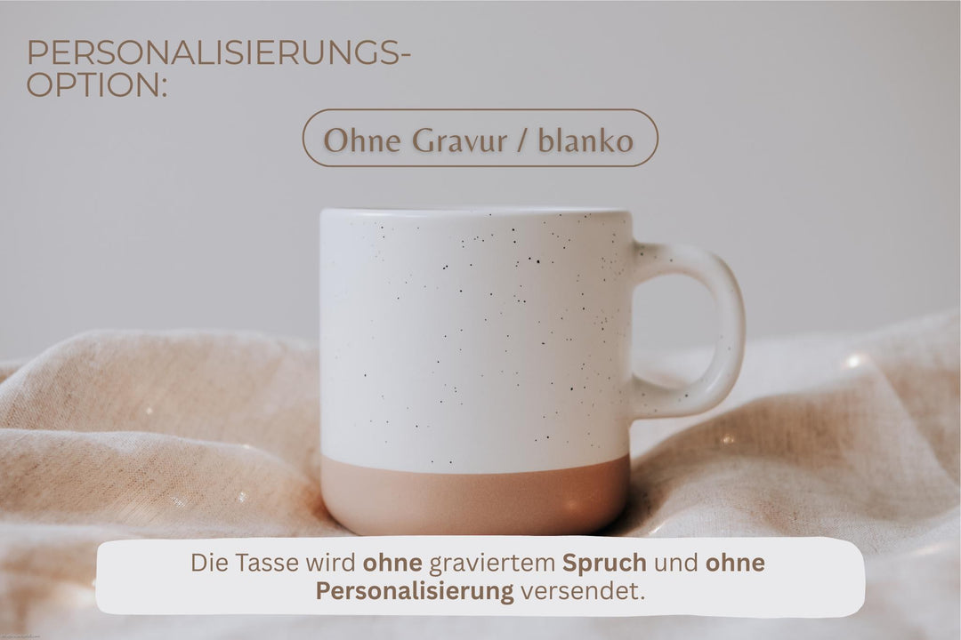 Steinzeugtasse "Ich arbeite Vollzeit an meiner Freizeit", weiß gesprenkelt mit 360ml - Jellies Design