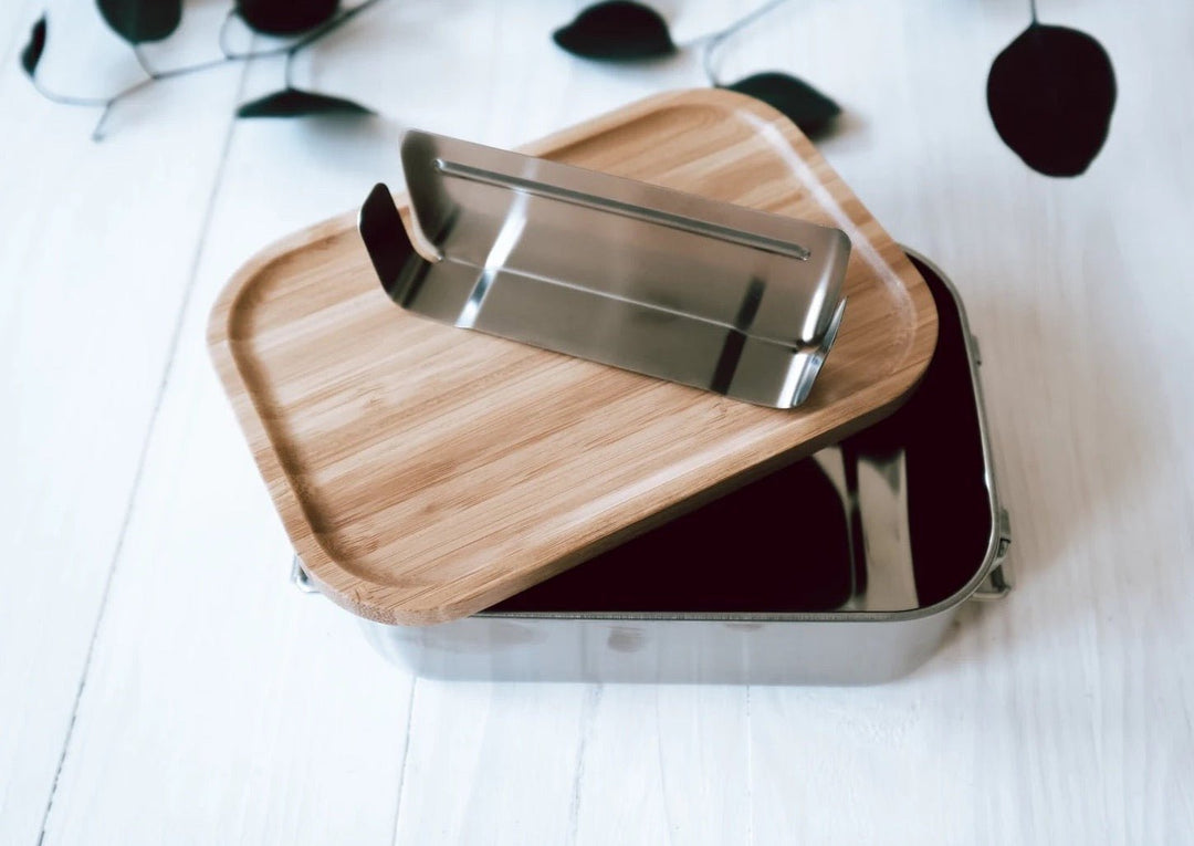 Lunchbox aus Edelstahl mit Holzdeckel "Krümelmonster" personalisierbar