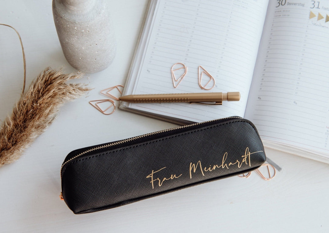 Federmäppchen personalisierbar mit geschwungener Schrift - Jellies Design