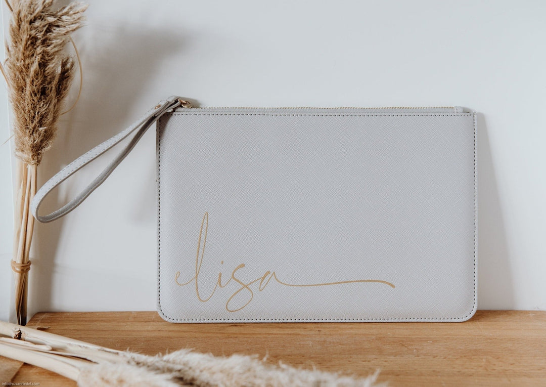 Clutch mit geschwungenem Namen, personalisierbar - Jellies Design