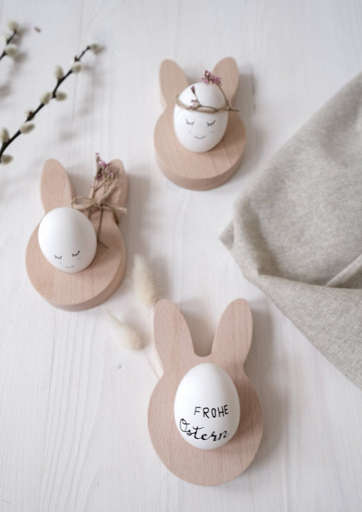 Eierbecher aus Holz "Hasenohren" personalisierbar - Jellies Design