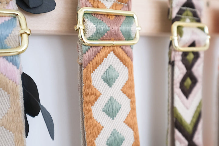 Personalisierte Jutetasche mit buntem Wechselriemen im Ethnologischen Design - JelliesDesign - Jute Bag - Purse Straps