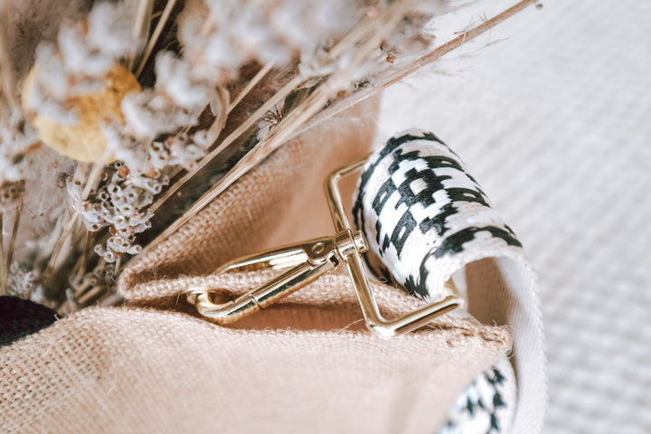 Jutetasche mit besticktem Taschengurt "Ethno Design", personalisierbar - JelliesDesign - Jute Bag - Totes