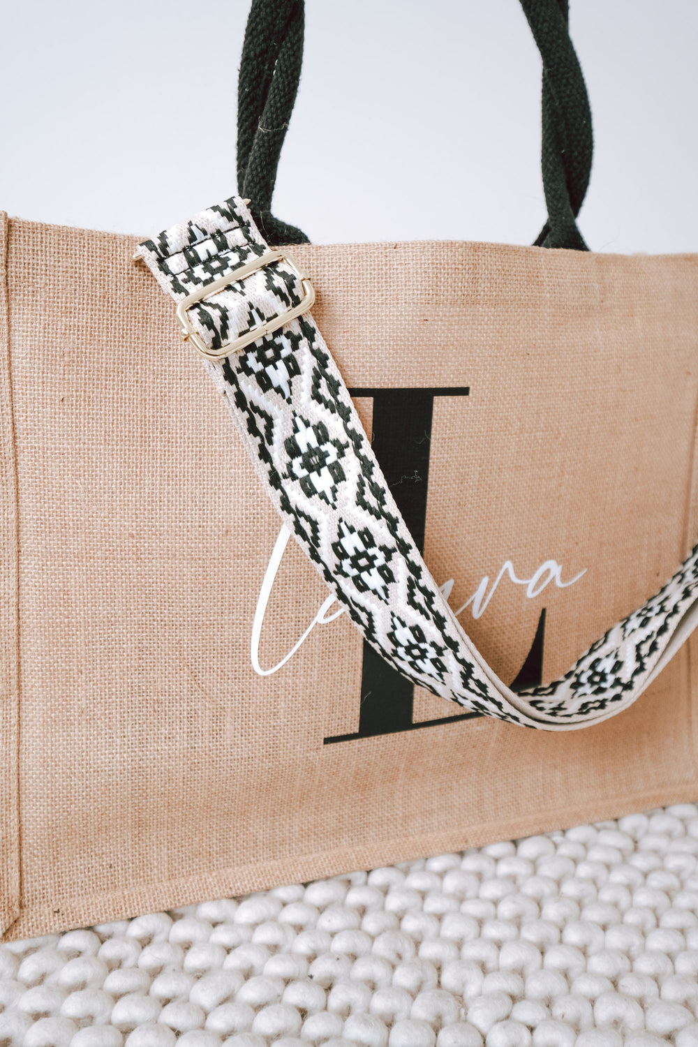 Jutetasche mit besticktem Taschengurt "Ethno Design", personalisierbar - JelliesDesign - Jute Bag - Totes