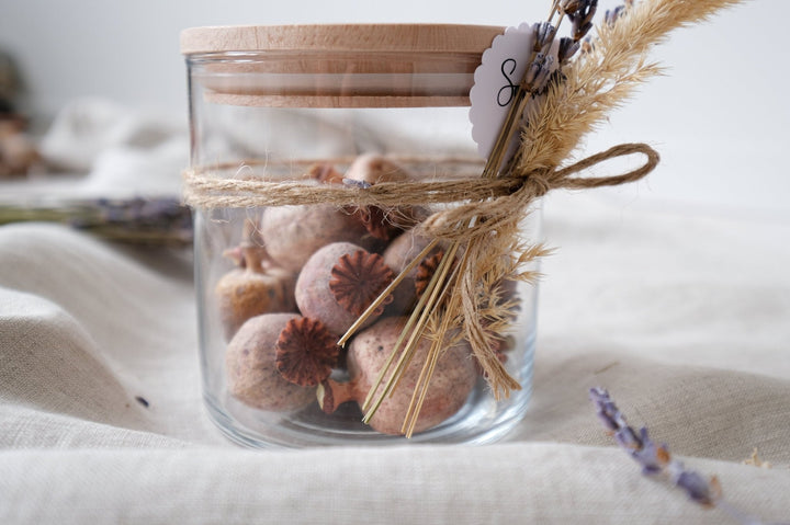 Vorratsglas "von Herzen" die Geschenkidee für Lehrer, Erzieher, Kollegen oder Kindergarten, Kita | Geschenkglas mit graviertem Holzdeckel - Jellies Design