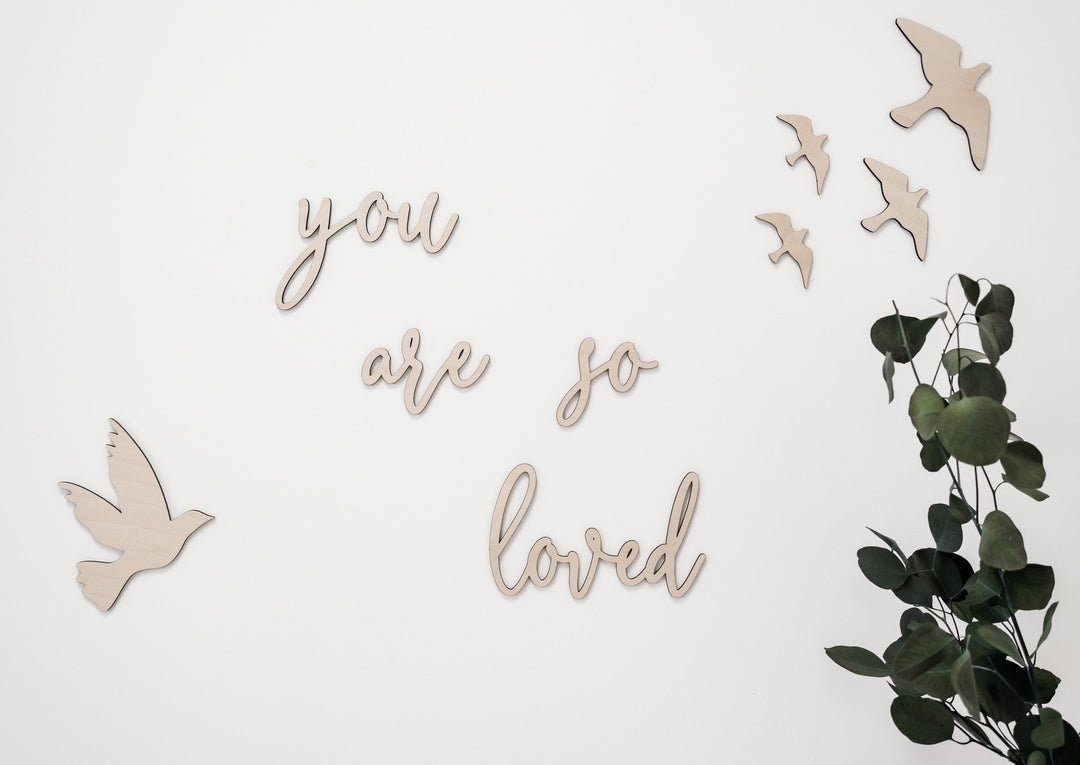 Wanddeko aus Holz "you are so loved" - Jellies Design