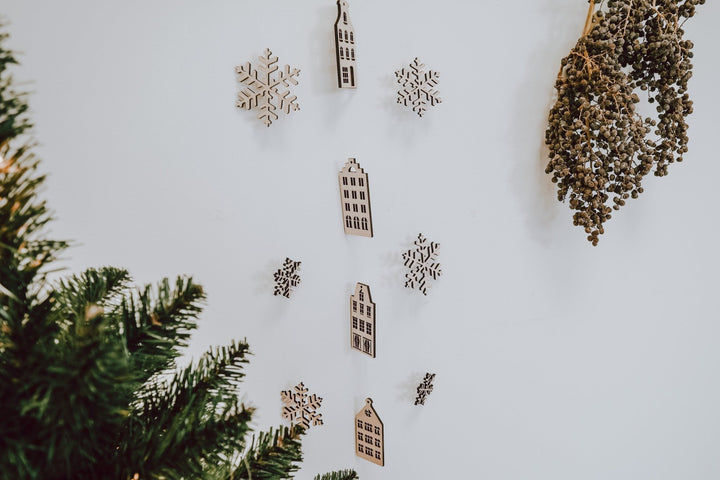 Weihnachtsbaumschmuck Holzhäuschen im skandinavischem Stil - Jellies Design